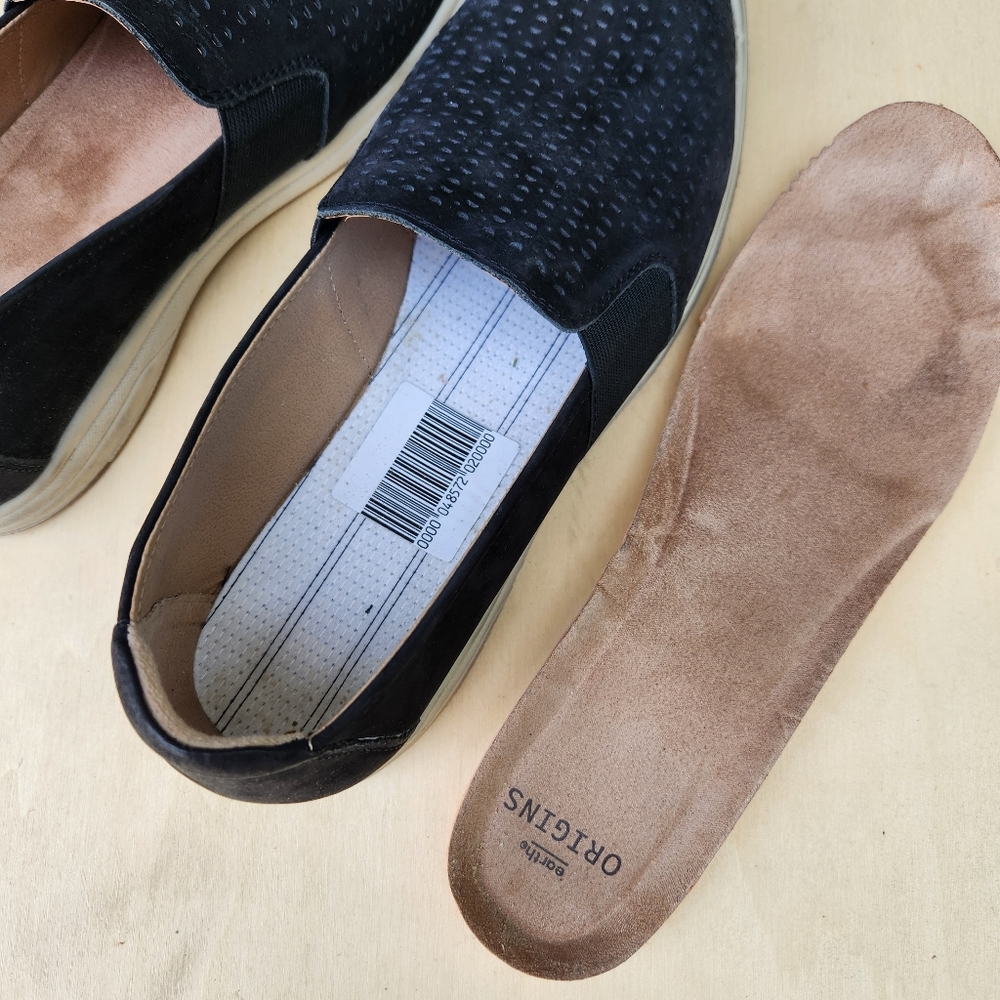 Earth Origins Elin Black Perforated Slip On Comfort Shoe Loafer - Size 9 - Picture 8 of 9